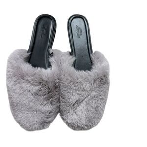 Urban Outfitters Purple Lavender Faux Fur Mule Slippers